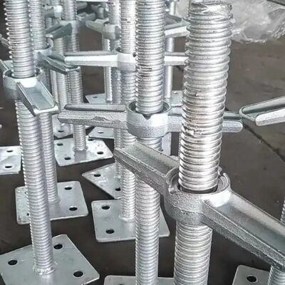 Q235 Silver Screw Jack Scaffolding For High Performance And Precise Adjustments